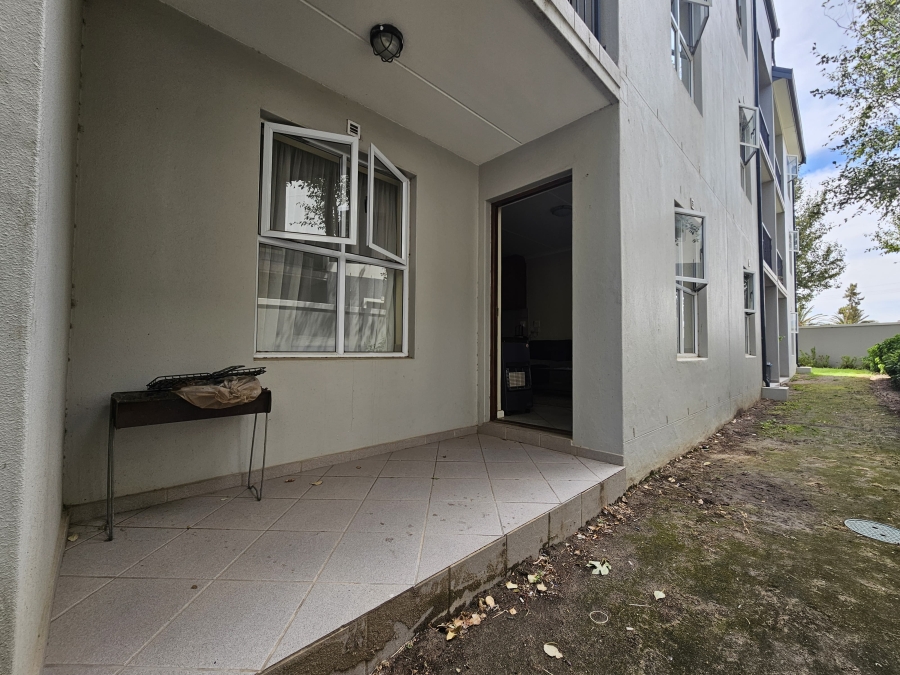 2 Bedroom Property for Sale in Buh Rein Estate Western Cape